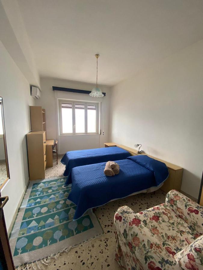 La Finestra Sullo Stretto Apartment Messina Exterior foto